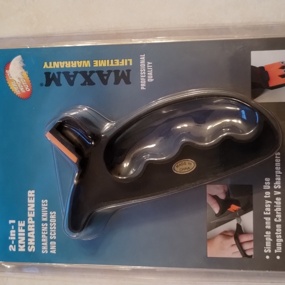 MAXAM 2 in 1 knife sharpener NWT
